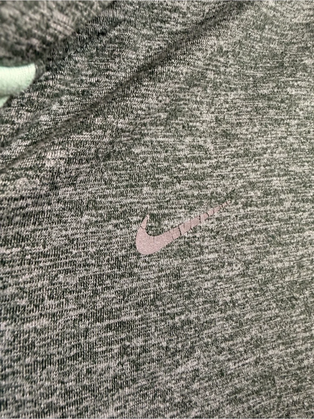 Nike Dri-FIT Green/Blue Heather Hooded Long Sleeve Women’s Large w/ Thumb Holes
